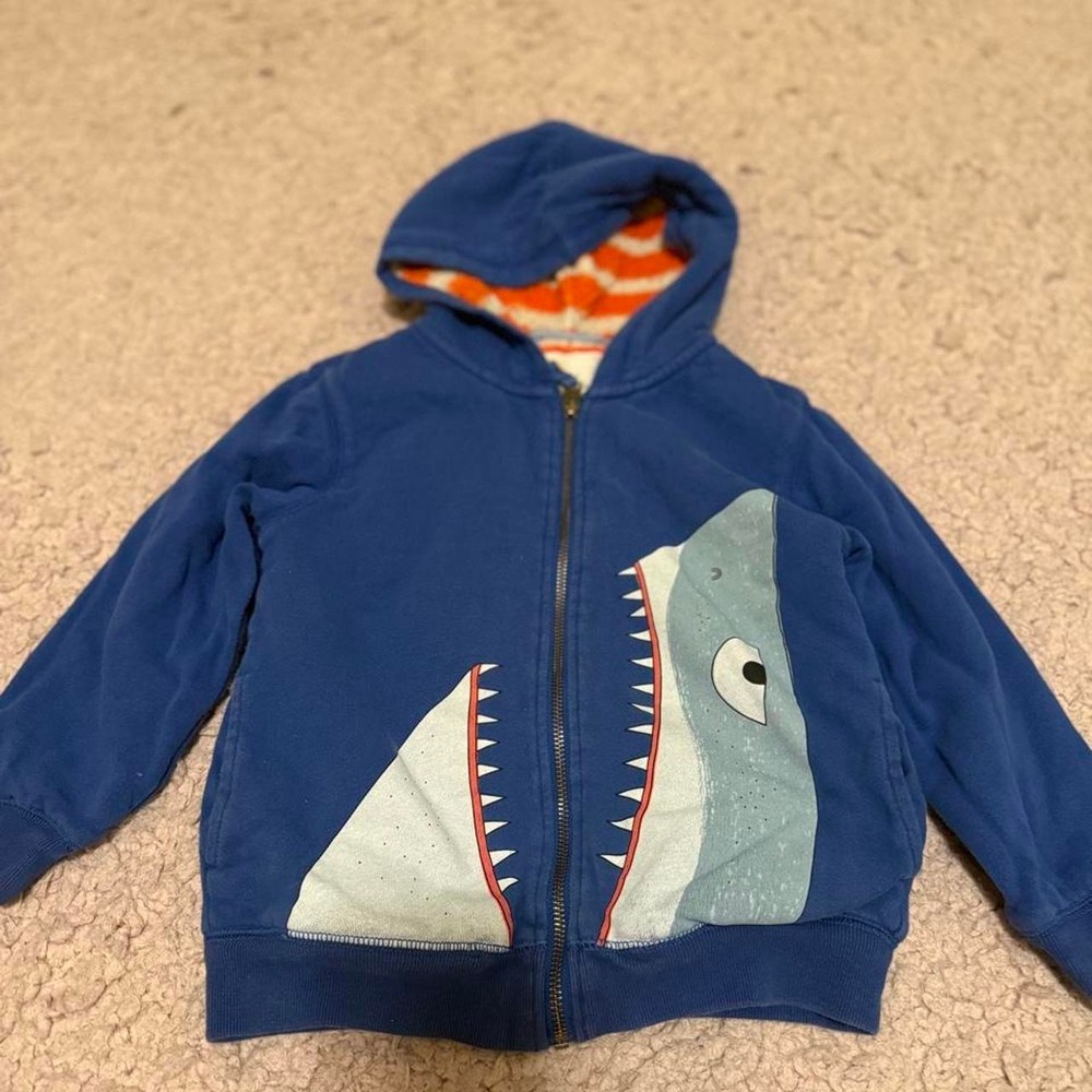 Mini Boden Lined Shark Hoodie - size 5-6
